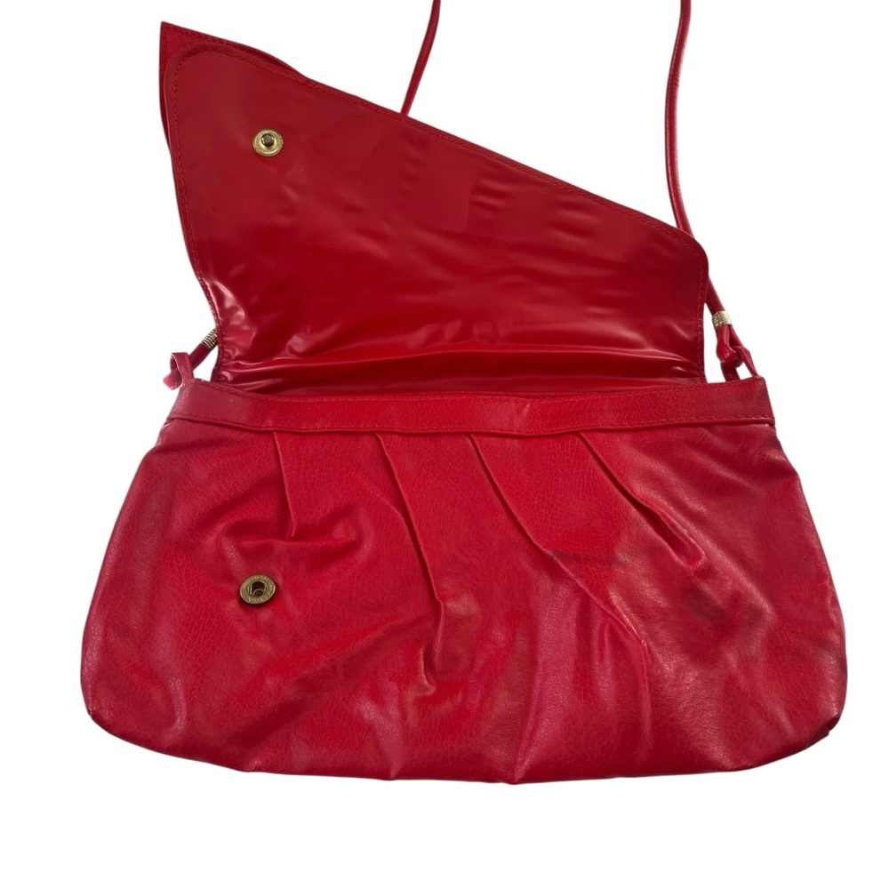 Vintage 80s bright red leather flap purse with bow detail - Picture 7 of 16